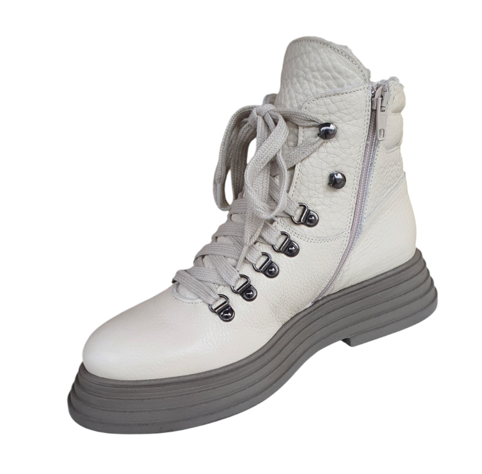 8141FM -1 Cervo avorio